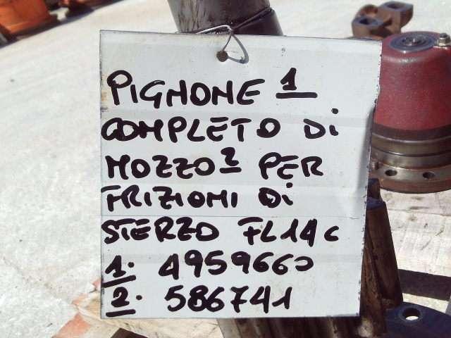 Pignone per frizioni di sterzo per Fiat Allis FL14C - CODICE PIGNONE 4959660 - CODICE MOZZO 586741 Foto 3