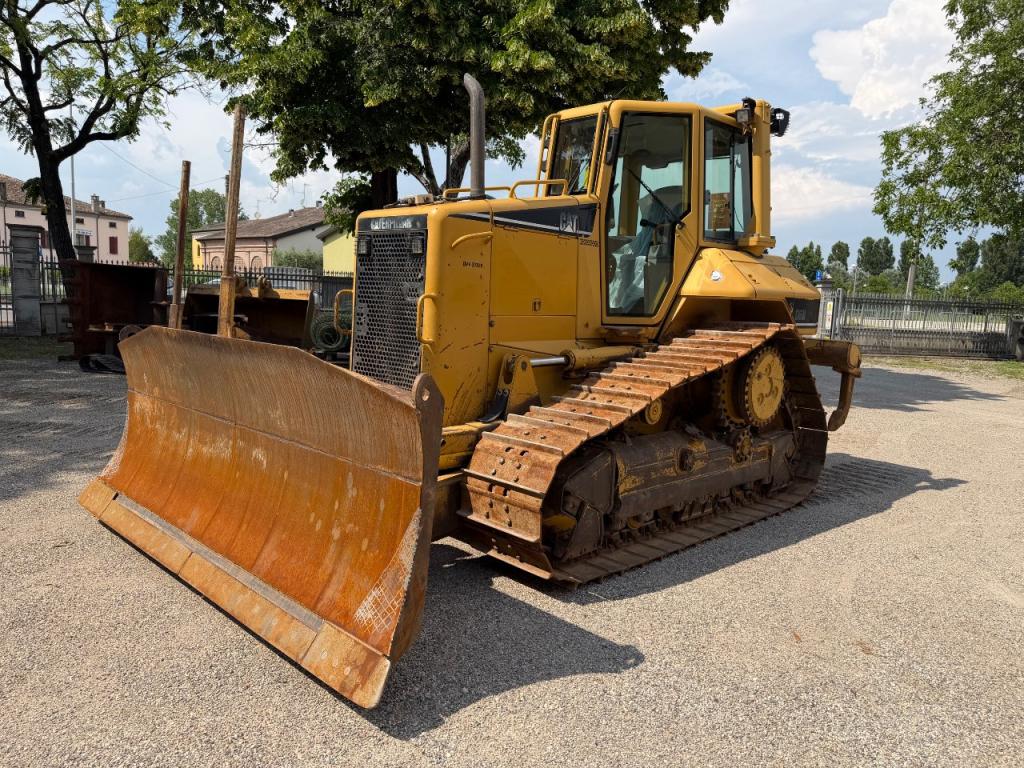 Caterpillar D6N Foto 3
