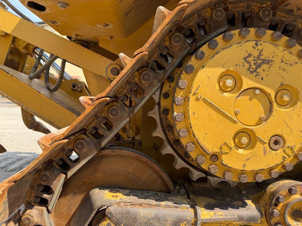 Caterpillar D6N Foto 9
