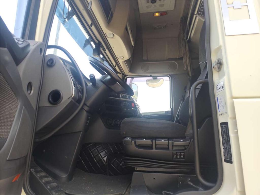 Daf XF460 Foto 15