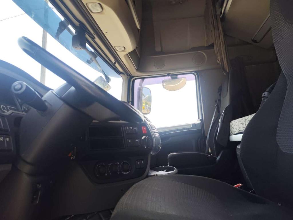 Daf XF460 Foto 23