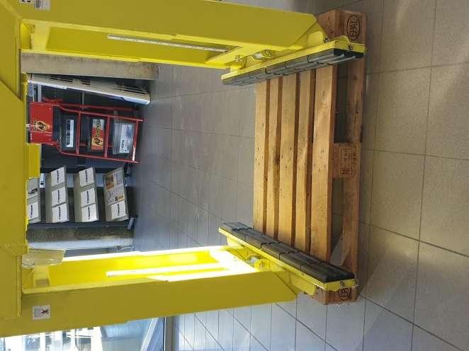 Tizmar PIBR - HYDR. GRIJPER 2500 KG Foto 1