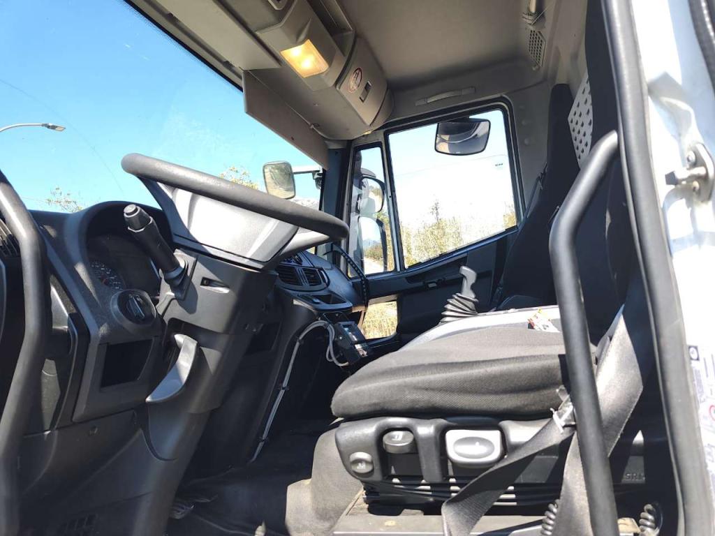 Iveco EUROCARGO CUBE 190-280L Foto 8