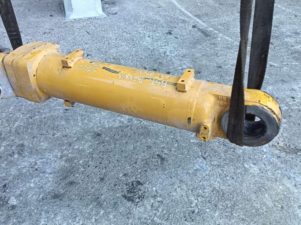 Pistone richiamo benna per Caterpillar 953 C Foto 3