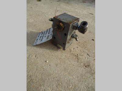 Valvola per sterzo di emergenza per Hitachi ZW310 in vendita da OLM 90 Srl