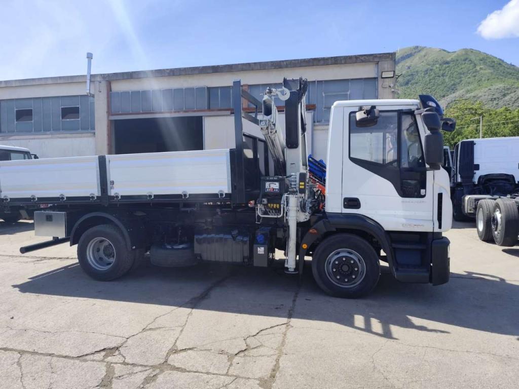 Iveco EUROCARGO 140-250 Foto 15