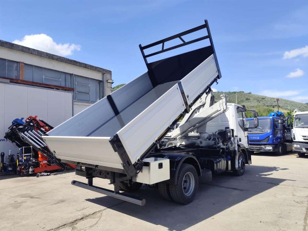 Iveco EUROCARGO 140-250 Foto 24