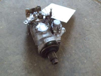 Pompa iniezione motore (rotativa) per Fiat Allis FE18 - MOTORE FIAT 8065.04 - POMPA BOSCH 04510214 in vendita da OLM 90 Srl