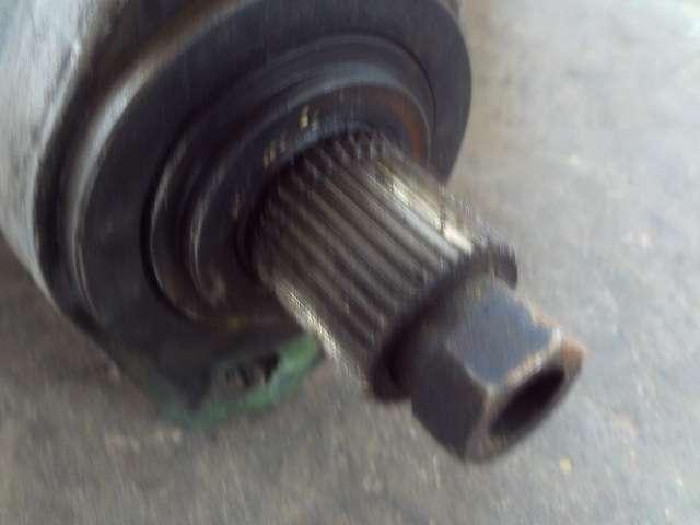 Pompa iniezione motore (rotativa) per Fiat Allis FE18 - MOTORE FIAT 8065.04 - POMPA BOSCH 04510214 Foto 2