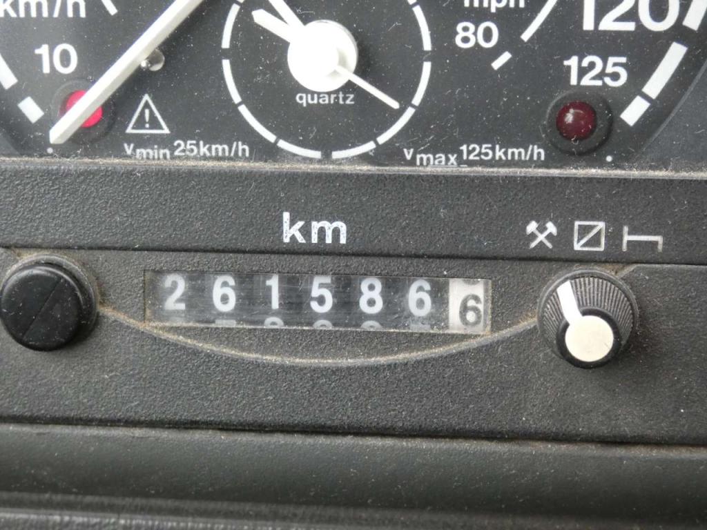 Iveco EUROTRAKKER 410E44H Foto 10