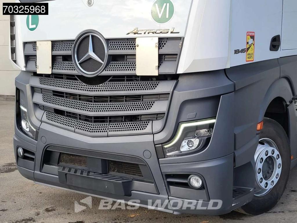 Mercedes-Benz Actros L 1845 4X2 BigSpace Retarder 2xTanks Standklima Foto 8