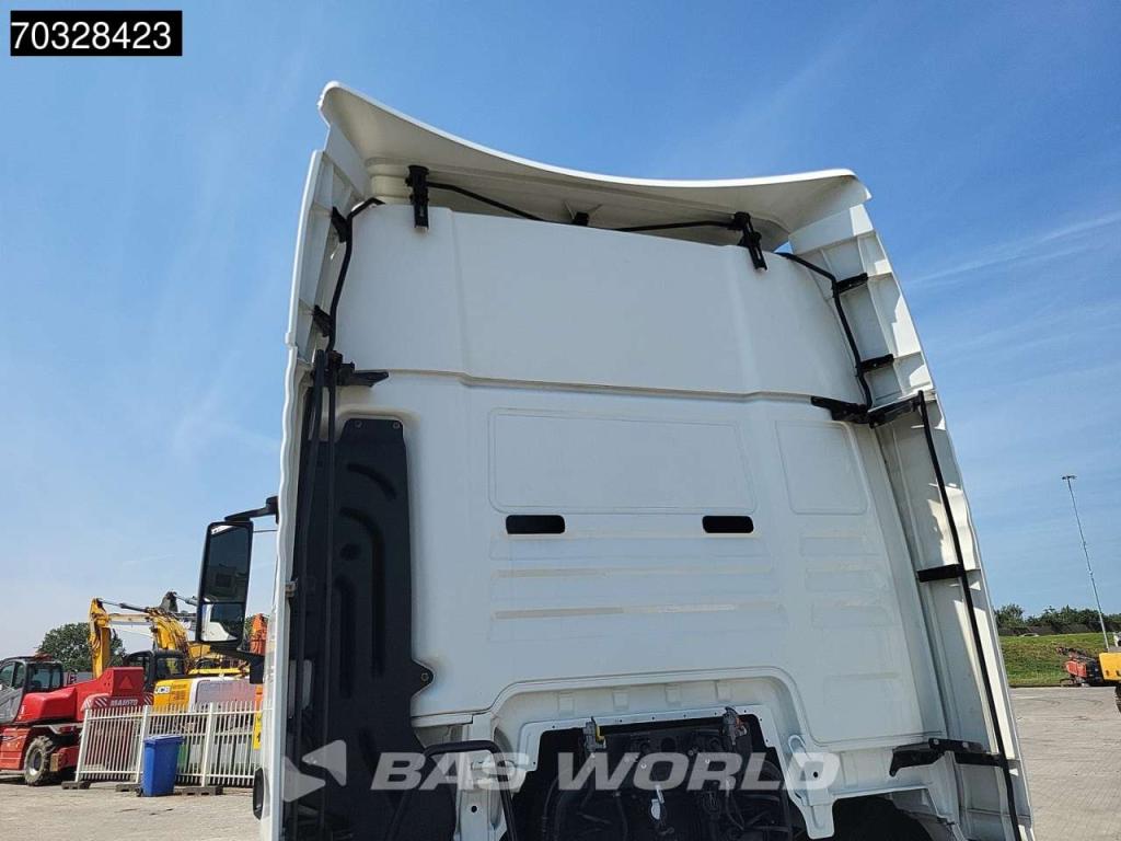 Man TGX 18.500 4X2 Mega Retarder 2x Tanks Standklima ACC Foto 11