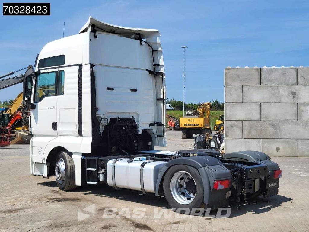 Man TGX 18.500 4X2 Mega Retarder 2x Tanks Standklima ACC Foto 2