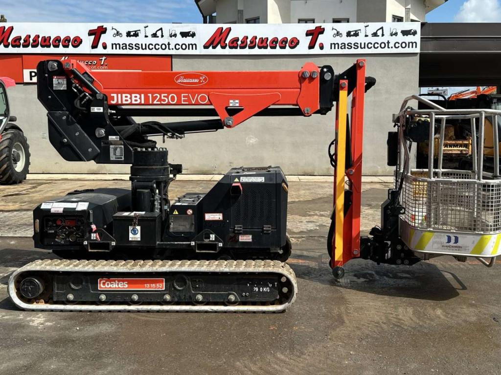 Almacrawler Jibbi 1250 EVO Foto 16