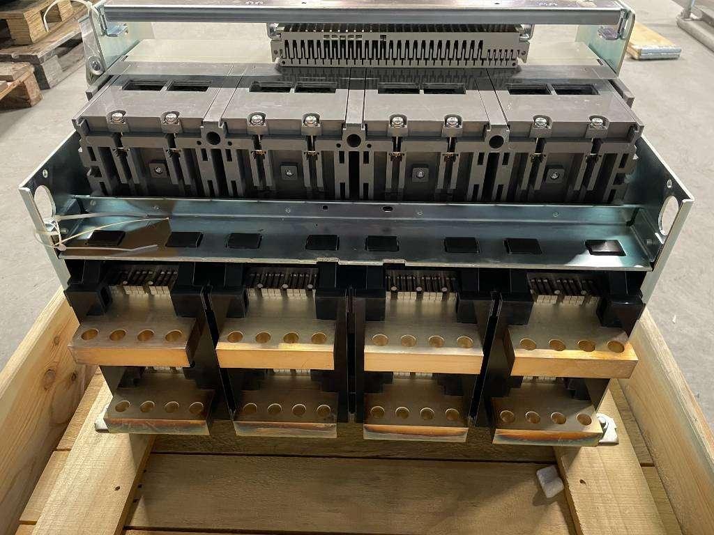 Mitsubishi Circuit breaker 3200A - AE3200-SW 4P - DPX-12648 Foto 7