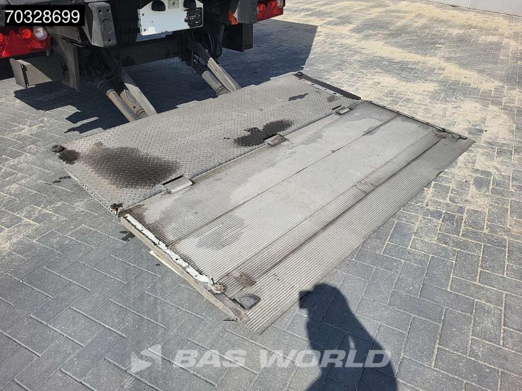 Schmitz SCB*S3B Tailgate 250x270cm Foto 11