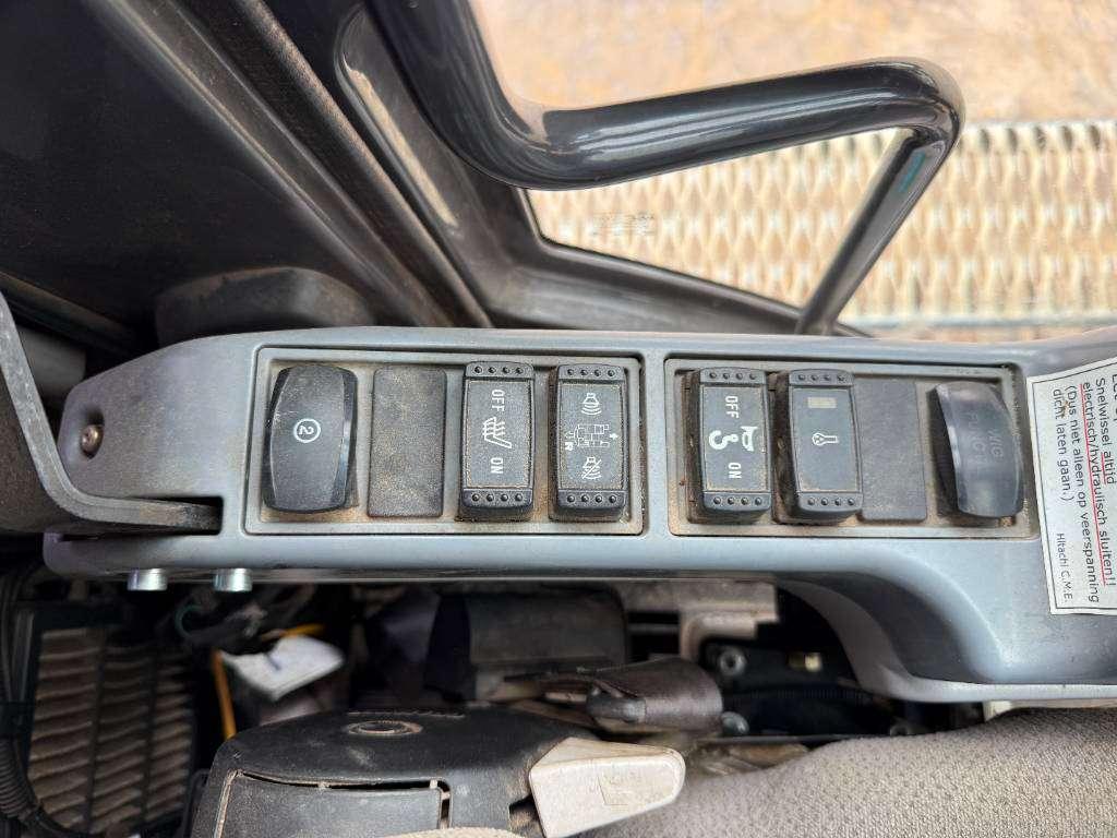 Hitachi ZX250LC-6 - Hammer Lines / Isuzu Engine Foto 15