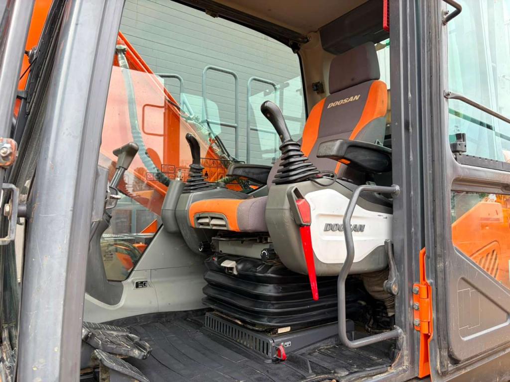 Doosan DX235NLC-5 Foto 19