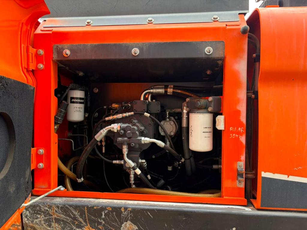 Doosan DX235NLC-5 Foto 29