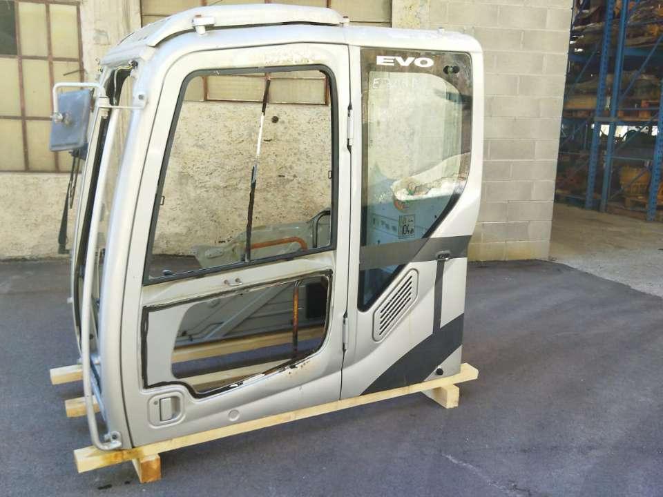 Cabina per New Holland Serie C Foto 1