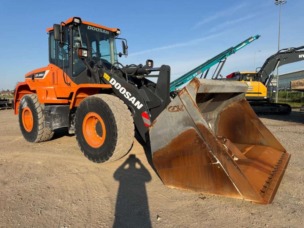 Doosan DL220-5 Foto 5