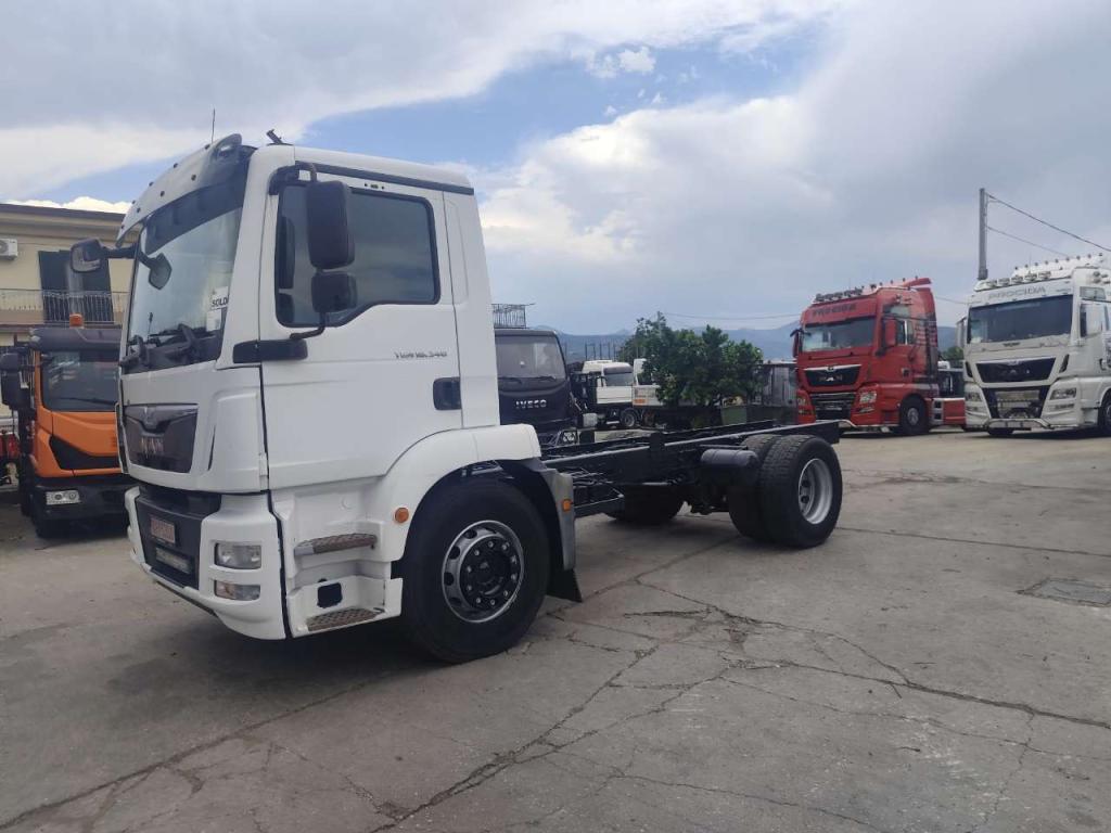 Man TGM 18.340 Foto 17