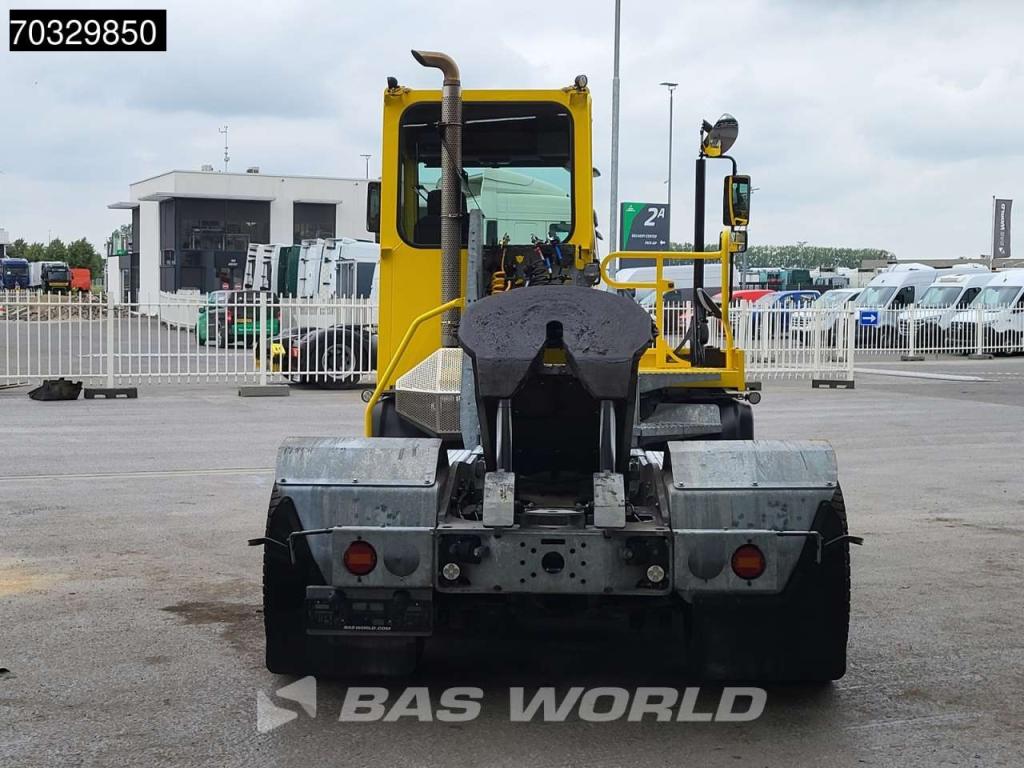 Terberg YT223 4X2 Big-Axle Hebesattel Foto 12