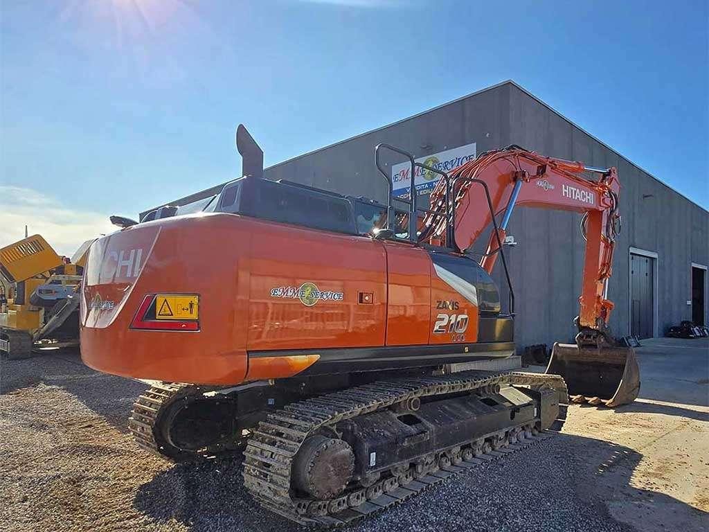 Hitachi ZX210LCN-7 Foto 2