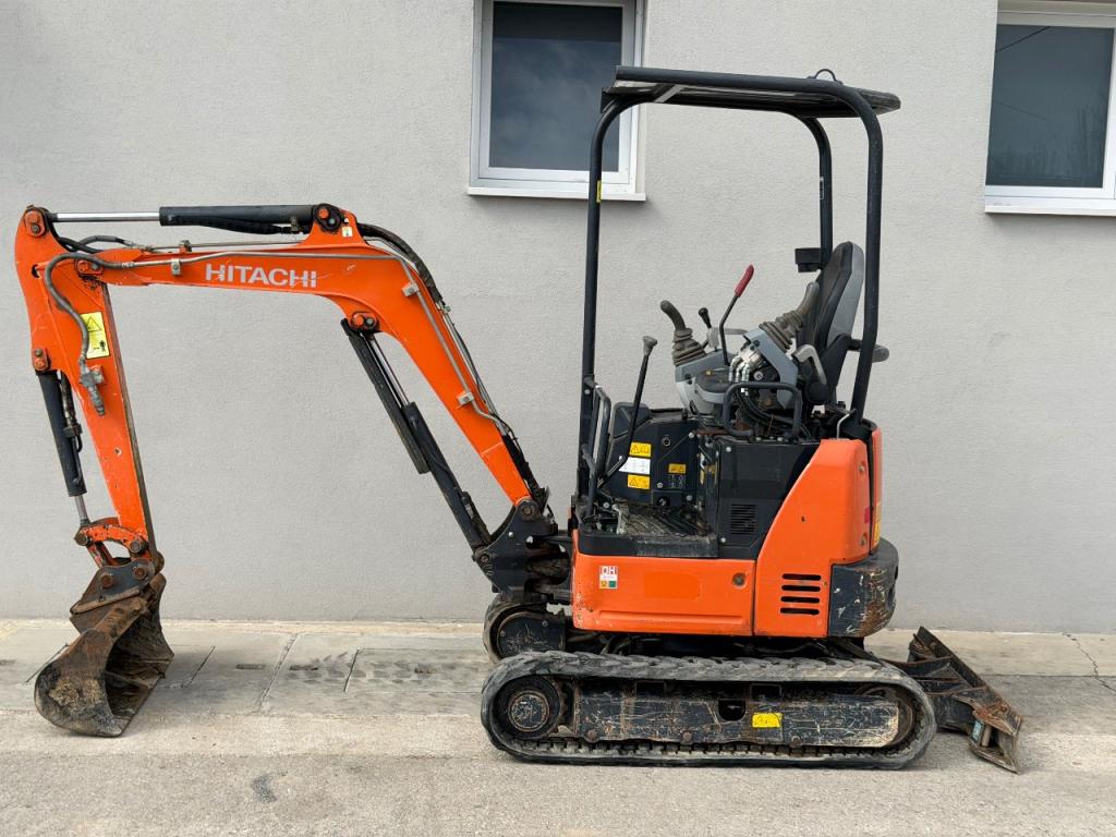 Hitachi ZAXIS 19U Foto 4
