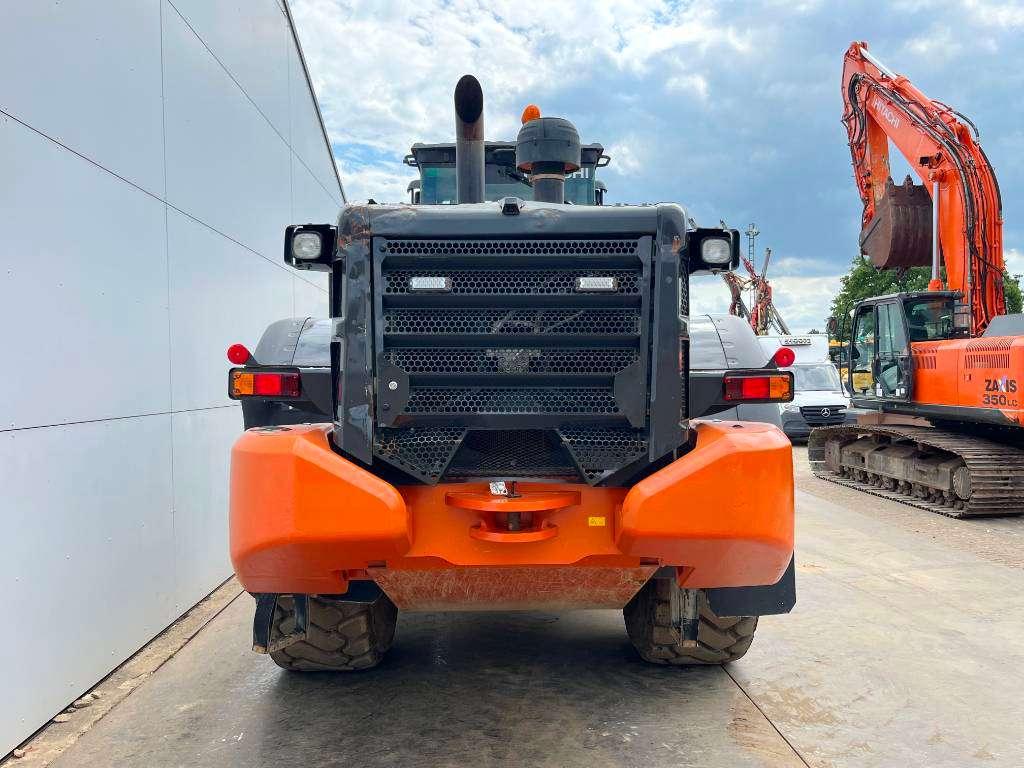 Hitachi ZW310-6 - Automatic Greasing / GOOD TYRES Foto 3