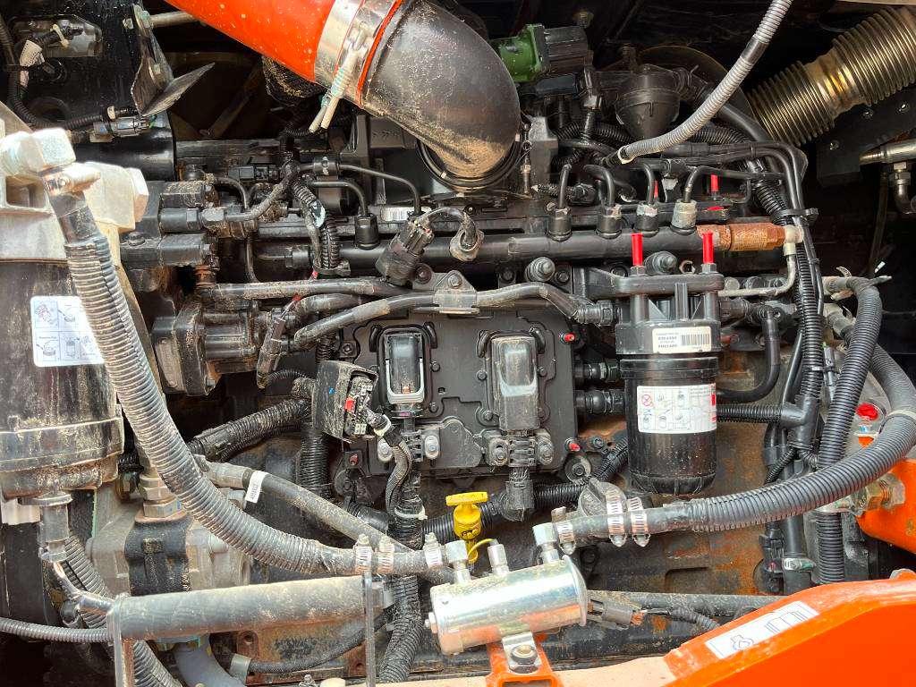 Hitachi ZW310-6 - Automatic Greasing / GOOD TYRES Foto 30