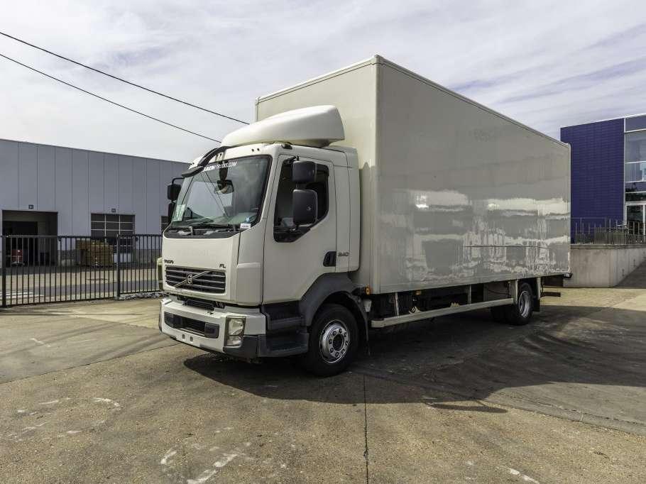 Volvo FL 240 (12T.) + DHOLLANDIA 2T. Foto 9