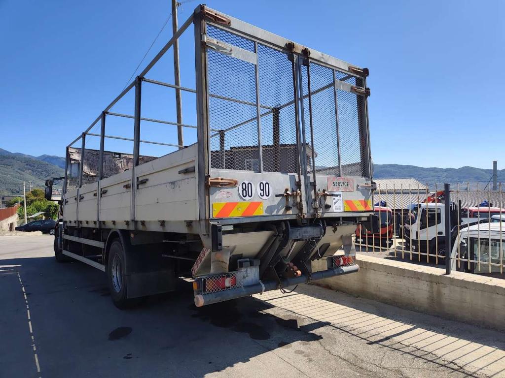 Iveco EUROCARGO 180E25K Foto 12