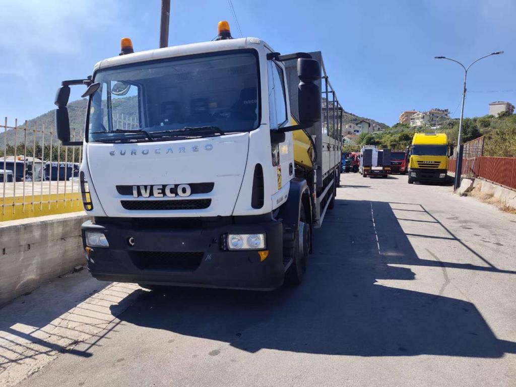 Iveco EUROCARGO 180E25K Foto 23