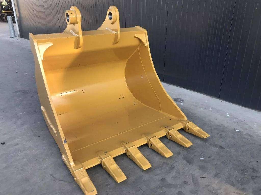 Volvo EC250 Foto 8
