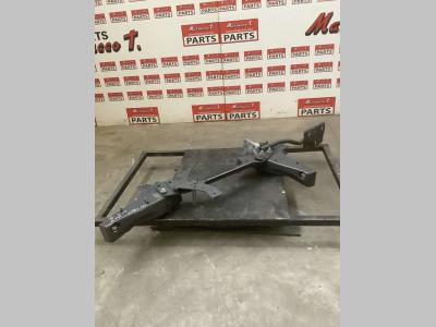 Supporto ammortizzatori cabina per Volvo FH16 550 6x4 in vendita da Massucco T. Srl Area Ricambi