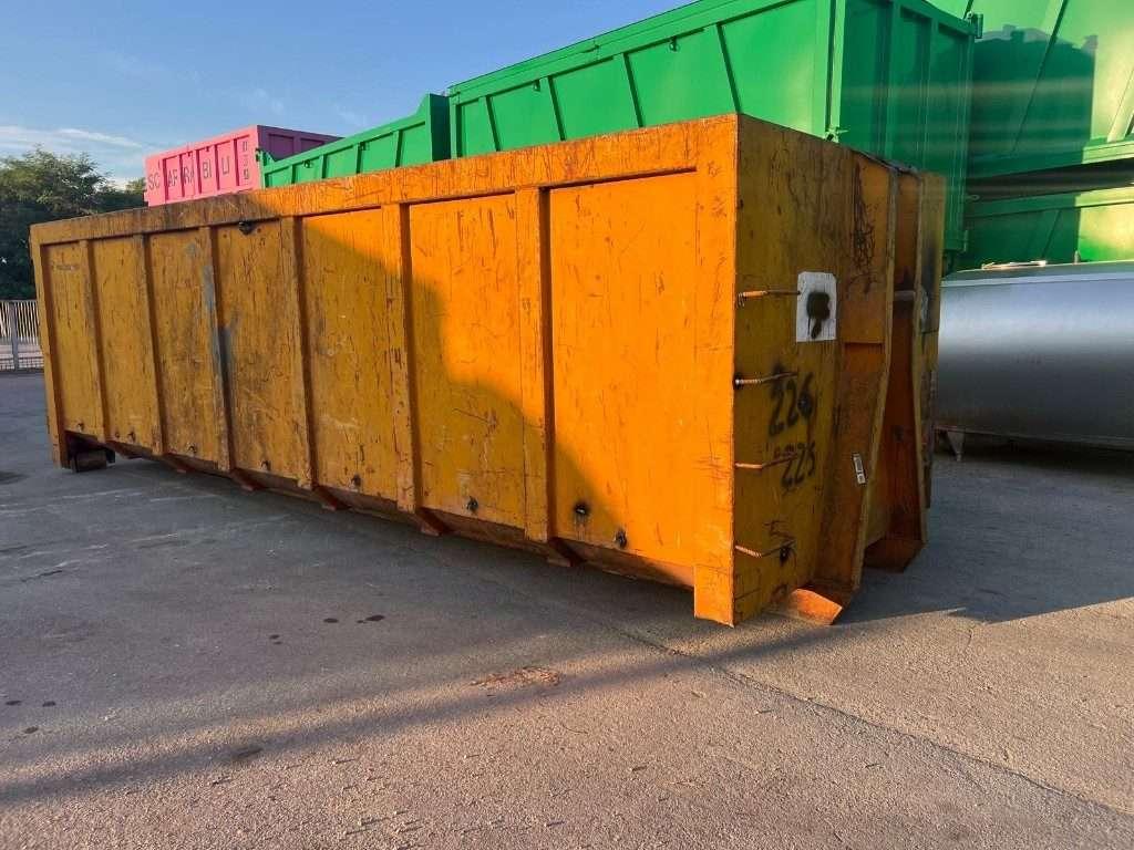 CONTAINER SCARRABILE USATO A CIELO APERTO Foto 4