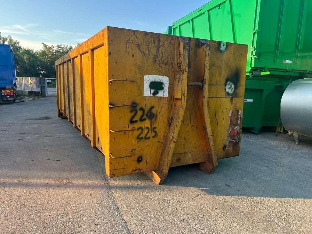 CONTAINER SCARRABILE USATO A CIELO APERTO Foto 5