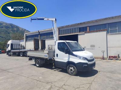 Iveco DAILY 35-120 Foto 1