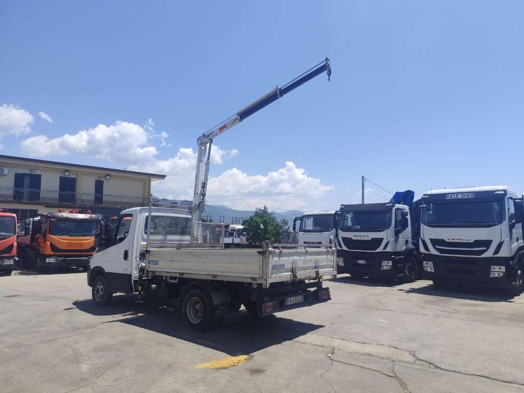 Iveco DAILY 35-120 Foto 22