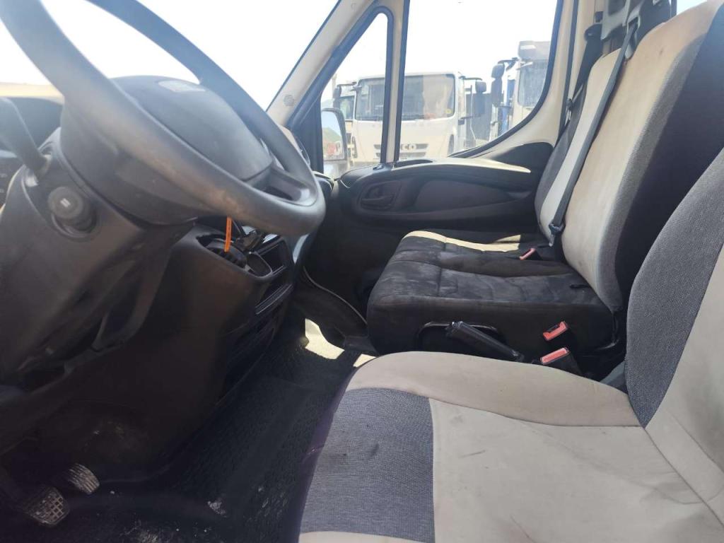 Iveco DAILY 35-120 Foto 5