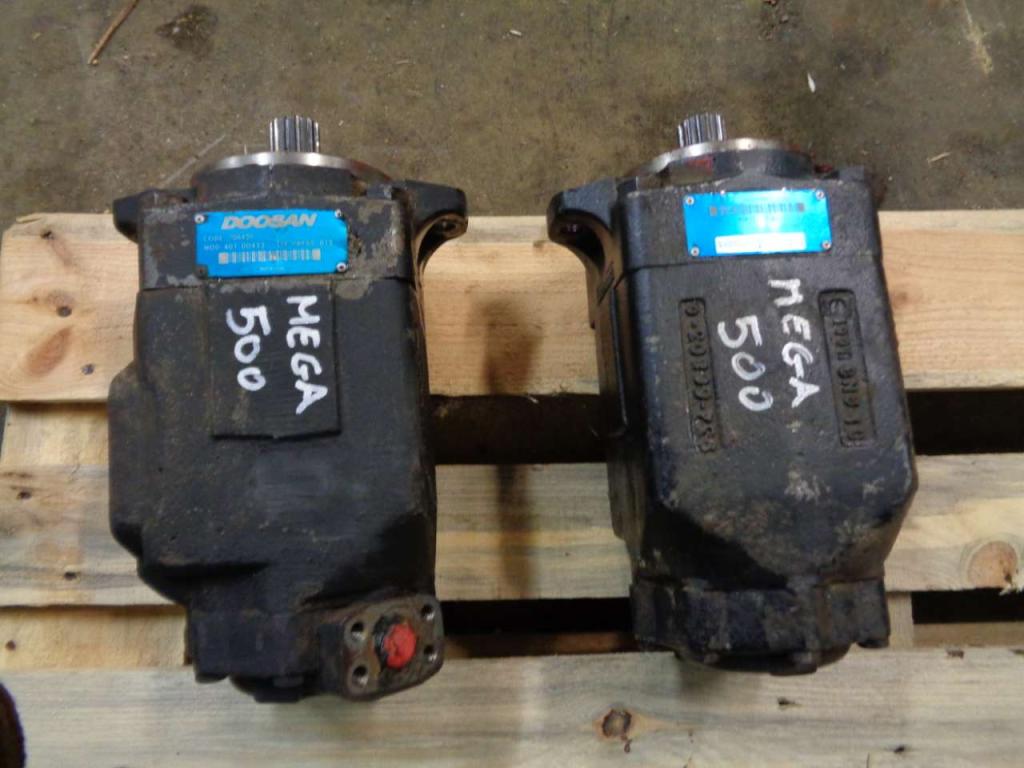 Pompa idraulica per Doosan - Daewoo Mega 500 Foto 1