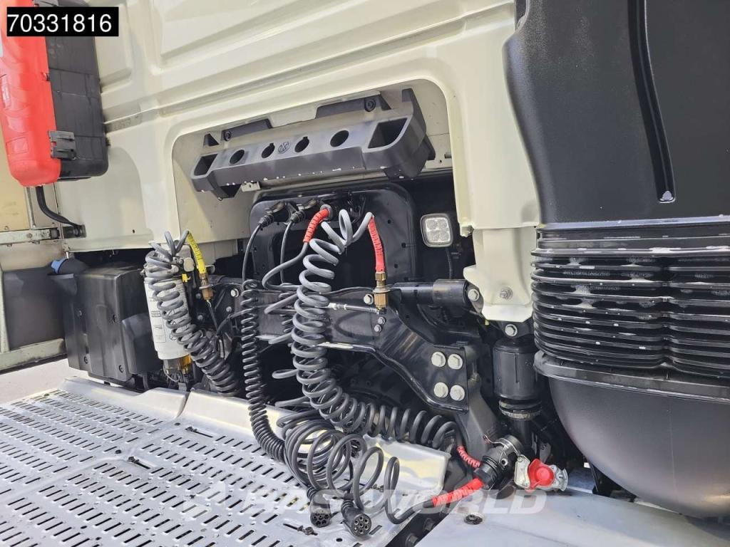 Daf XF 480 4X2 SC 2x Tanks ACC Foto 12