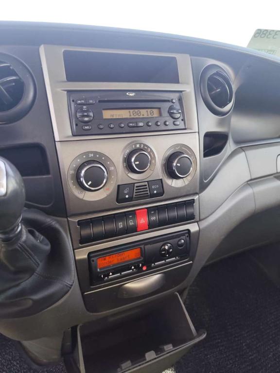 Iveco DAILY 50C15 Foto 25