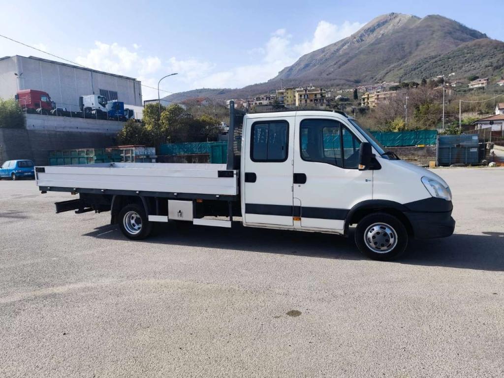Iveco DAILY 50C15 Foto 4