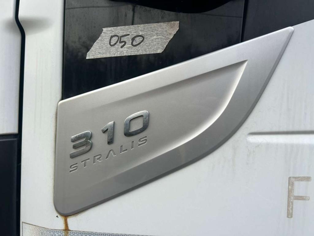 Iveco STRALIS AD 260S31 Y/P Foto 22