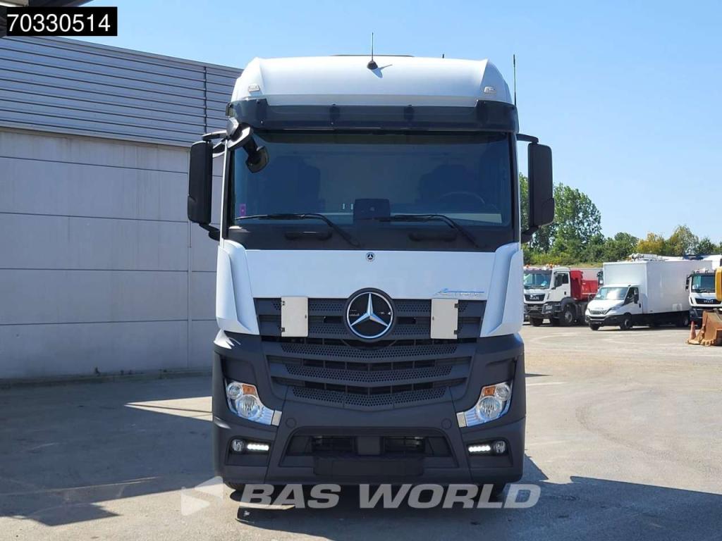 Mercedes-Benz Actros 1851 4X2 BigSpace 2xTanks Foto 6