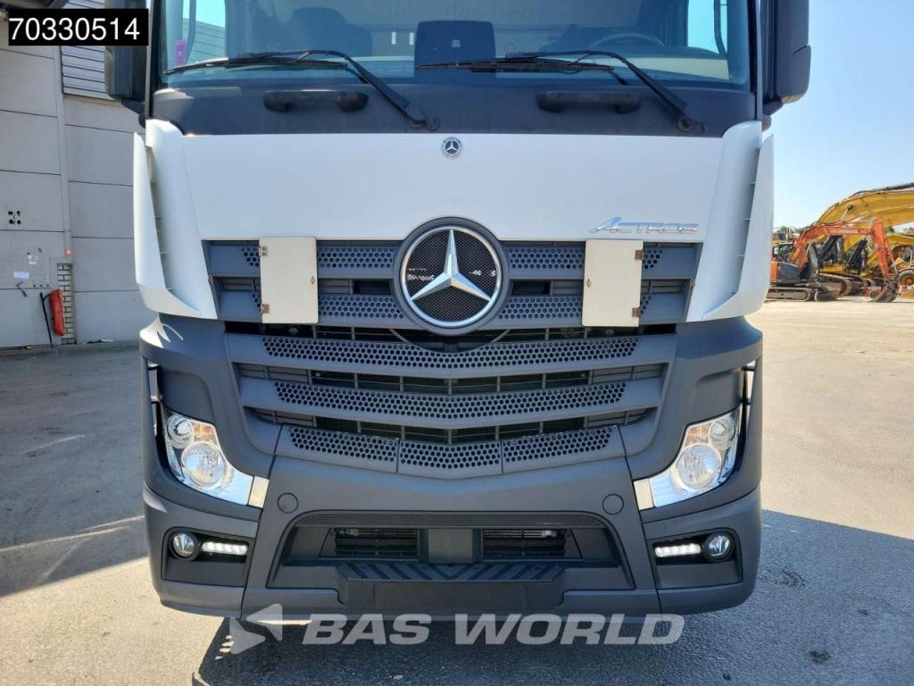 Mercedes-Benz Actros 1851 4X2 BigSpace 2xTanks Foto 9