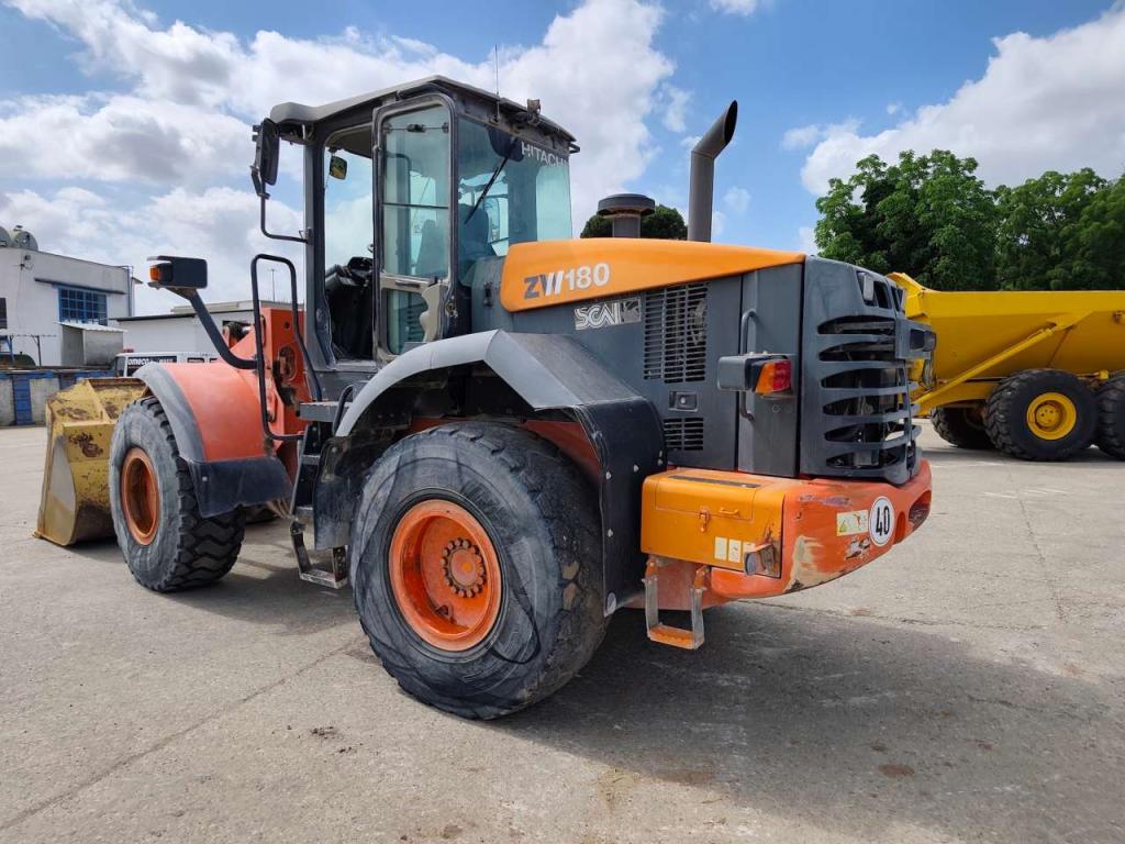Hitachi ZW180 Foto 12