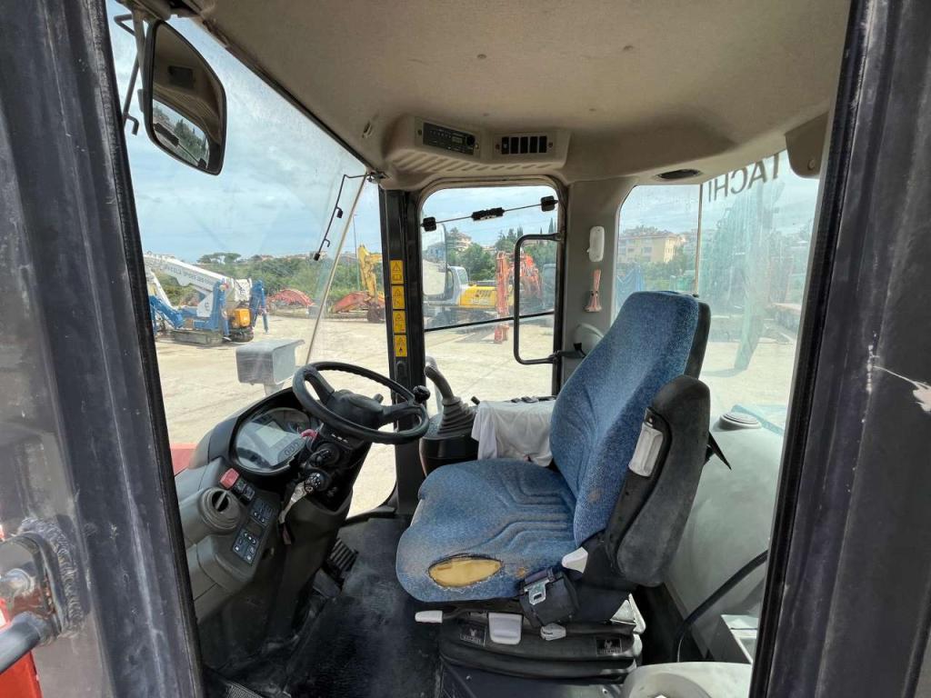 Hitachi ZW180 Foto 2